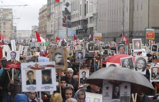 Более 600 тыс. участников собрал «Бессмертный полк» в Москве