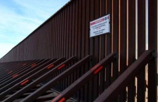 Стена на границе с Мексикой обойдется США в $21,6 млрд