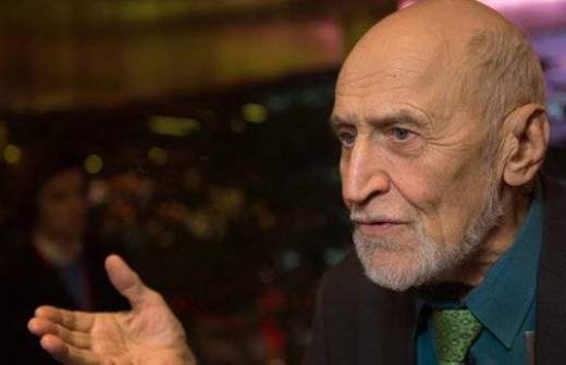 Телеведущий Николай Дроздов перепутал педали и сбил в Москве женщину