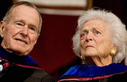 Экс-президент США Джордж Буш-старший переведен в реанимацию