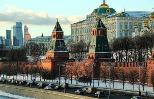 Standard & Poor's повысило прогноз по кредитному рейтингу России