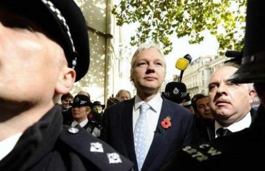 Жизнь Ассанджа будет воспета