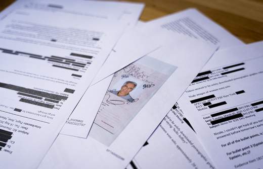 В США опубликовали список из 300 имен из файлов Эпштейна