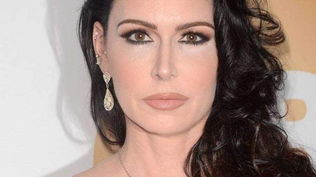 Қыздар джинсы шорт порно фото