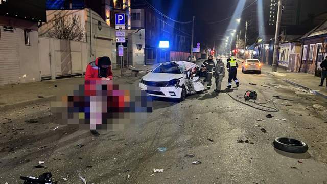 Мем с двумя красными кнопками