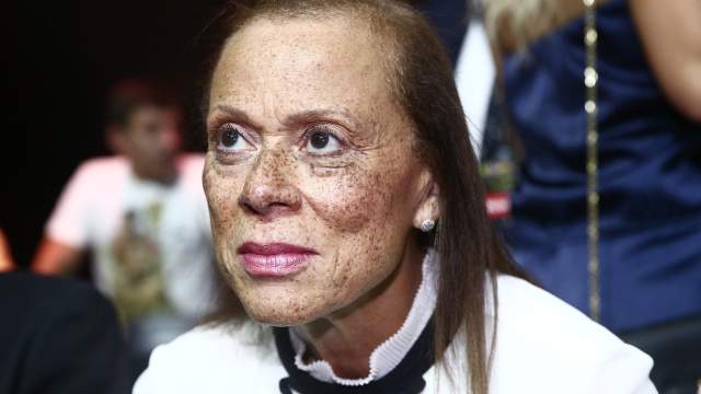 Вдова американского боксера Мохаммеда Али Лонни Уильямс