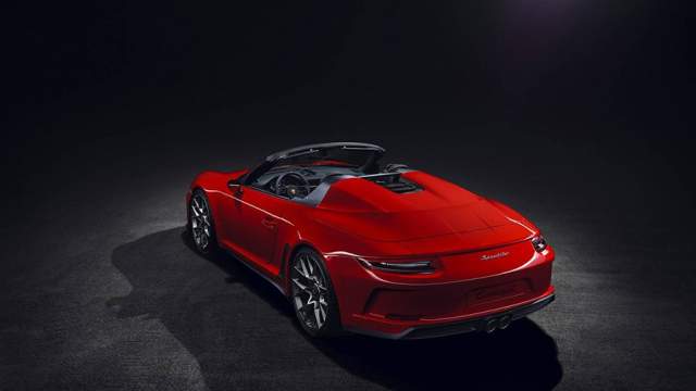 Speedster на базе Porsche 911. Всего 1948 машин