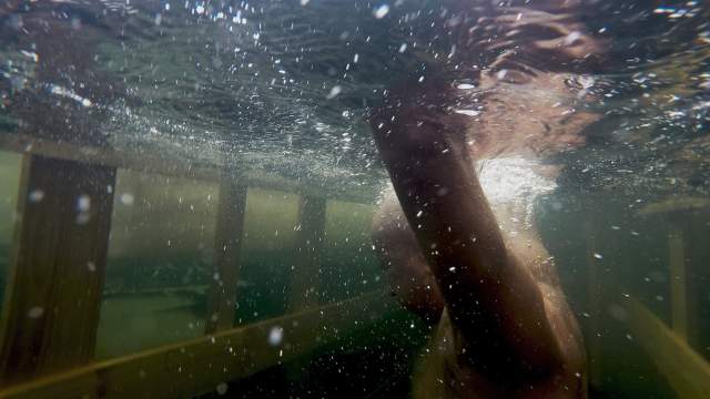 Чудодейственные омовения: христиане встретили день Крещения Господня