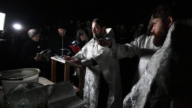 Чудодейственные омовения: христиане встретили день Крещения Господня