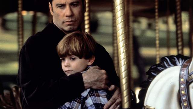 Лакировщик действительности: Джон Траволта всегда следит за укладкой