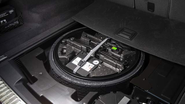 В подполье разместилась спущенная докатка