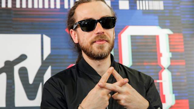 3 февраля 2019 года Продюсер Алексей Толмацкий на своей странице в Facebook сообщил о скоропостижной смерти сына. Рэперу стало плохо после выступления на концерте в Ижевске. По предварительной версии, причиной смерти стала остановка сердца. У Децла остались жена, бывшая модель из Нижнего Новгорода Юлия Киселева и 13-летний сын Антоний