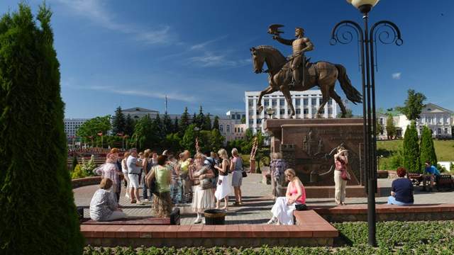 Памятник великому князю Литовскому Ольгерду 