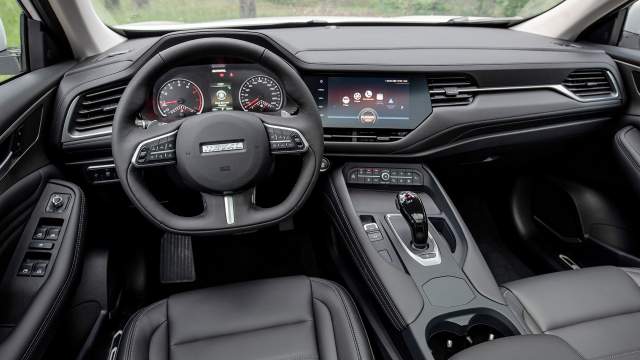 Первый тест-драйв нового кроссовера Haval F7