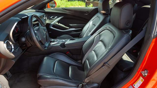 Сиденья очень комфортные