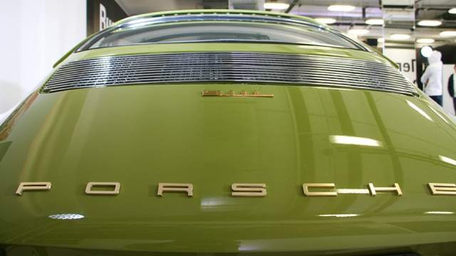 911-й — это одновременно и самая почитаемая, и самая критикуем модель в линейке  Porsche