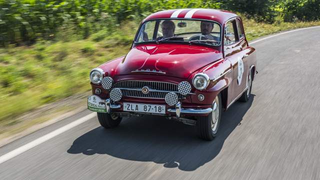 Octavia сопутствовал успех в гонках, пилотам нравилась загрузка задних ведущих колес