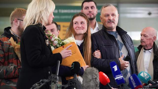 Мария Бутина в международном аэропорту Шереметьево