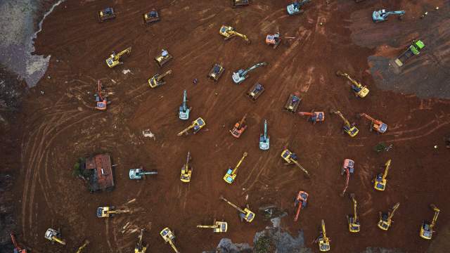 Строительство госпиталя в Ухане