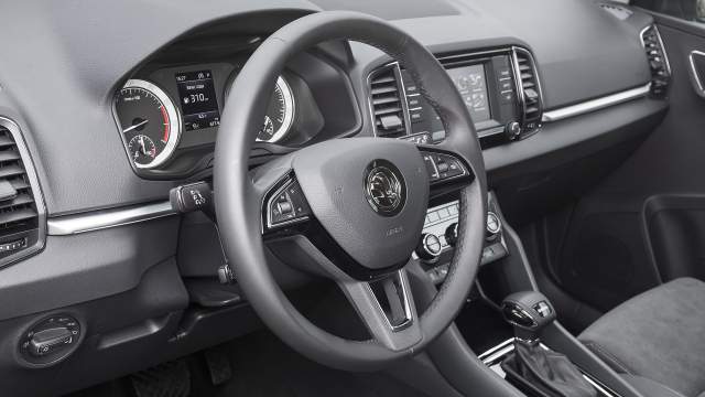 Обогрев руля включается через дисплей мультимедийной системы