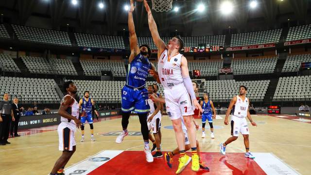 Спортивные события без зрителей (коронавирус)