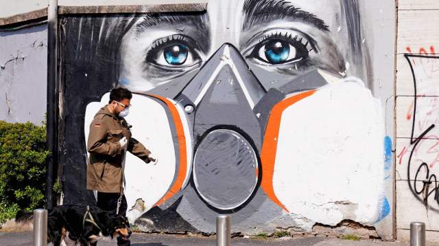 Уличное искусство коронавирус