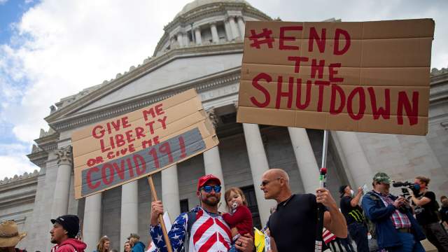 Протесты против карантина в США