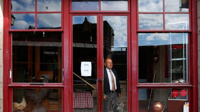 Карантин превращает Мон-Сен-Мишель в крепость-призрак