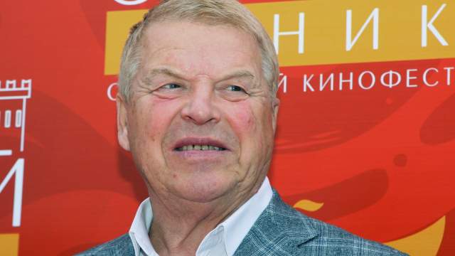 Михаил Кокшенов