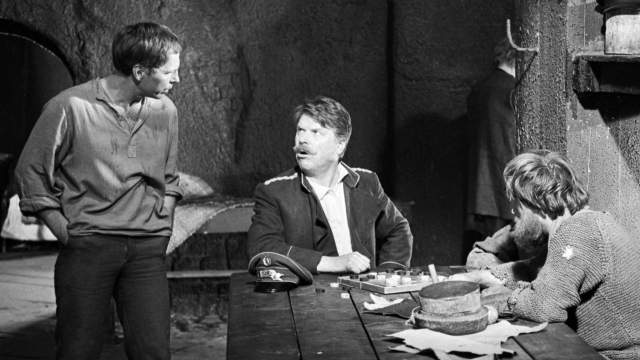 Михаил Кокшенов