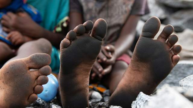 Работа на гранитном карьере