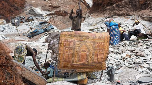 Работа на гранитном карьере