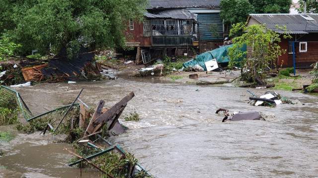 Последствия ливня в Рузе
