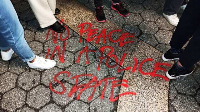 The inscription on the tile during the protest in New York