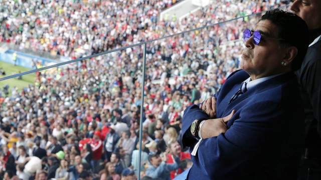Что случилось с марадоной футболистом. Смотреть фото Что случилось с марадоной футболистом. Смотреть картинку Что случилось с марадоной футболистом. Картинка про Что случилось с марадоной футболистом. Фото Что случилось с марадоной футболистом
