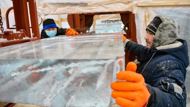 Заготовка льда