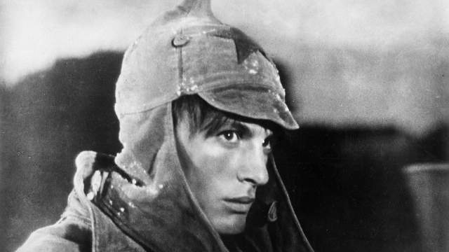 1 ноября 1957 года