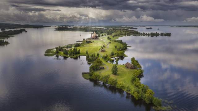 «Пролетая над Кижами»