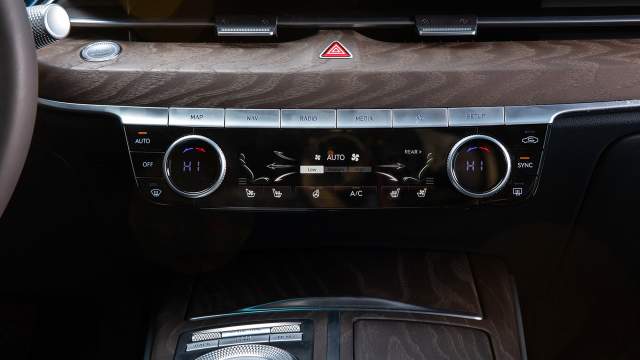 Блок климат-контроля сенсорный