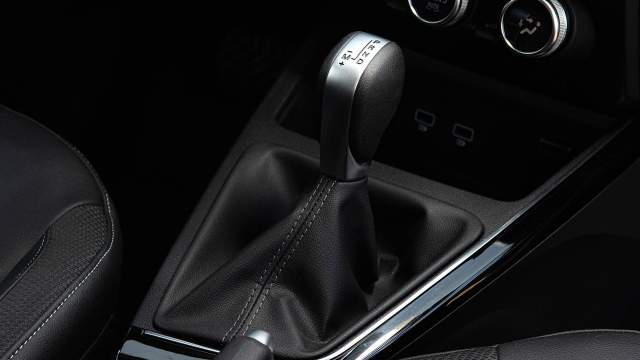 У вариатора есть имитация ручного переключения передач