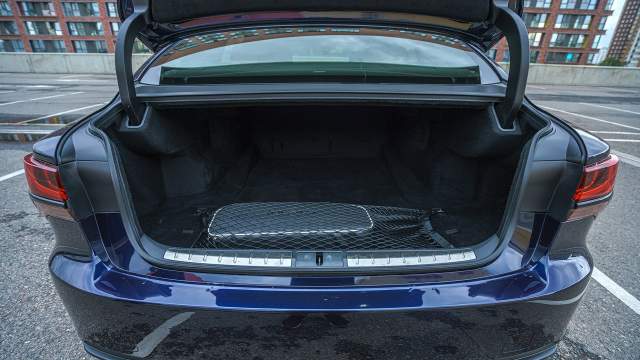 Объем багажника: 480 литров