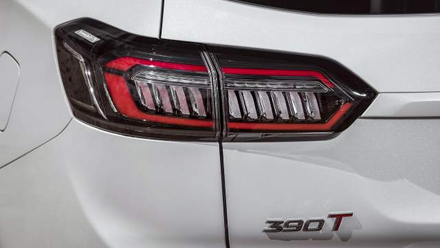 Вся оптика — светодиодная