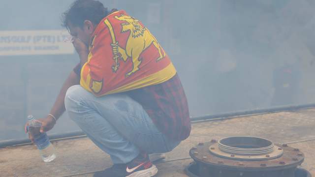 В столице Шри-Ланки продолжаются антиправительственные акции протеста из-за экономического кризиса