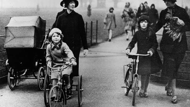 Елизавета II