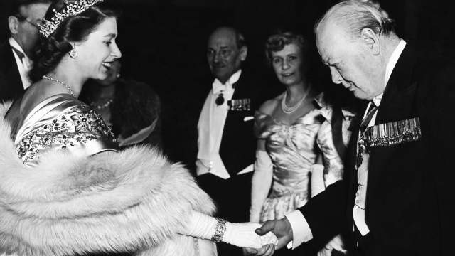 Елизавета II