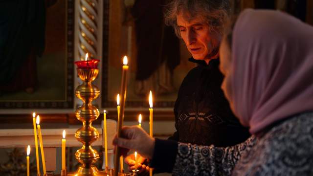 Верующие на рождественской службе