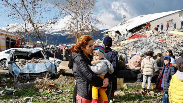 Последствия землетрясения в Турции