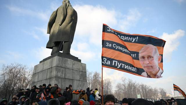 Митинг-концерт «Слава защитникам Отечества!»