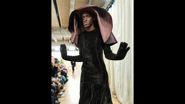 Неделя моды в Париже