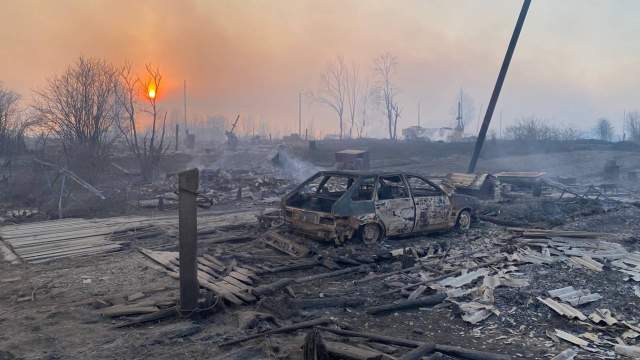 Последствия пожара в поселке Сосьва